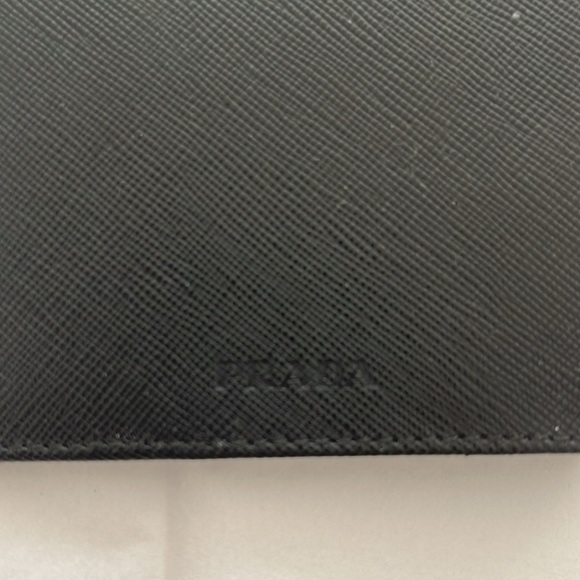 PRADA black Saffiano Leather Bifold wallet card holder passport holder? - Picture 8 of 10